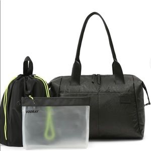 VOORAY Alana Duffle NEW